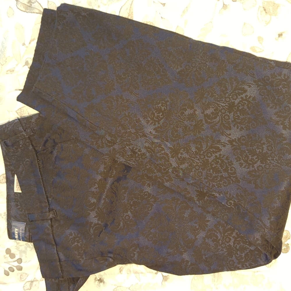 -Women's pixie pants